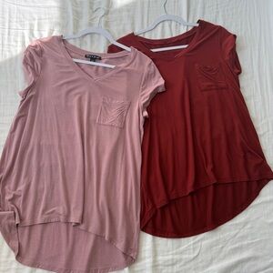 Cable & Gauge bundle of 2 size L       V-Neck Pocket Tees